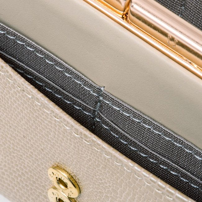 U by ungaro ピエッツ 長財布