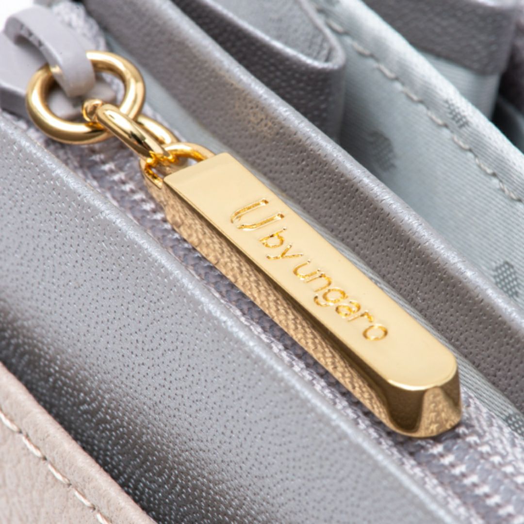  U by ungaro ソフィア ダブルファスナー長財布 アイボリー