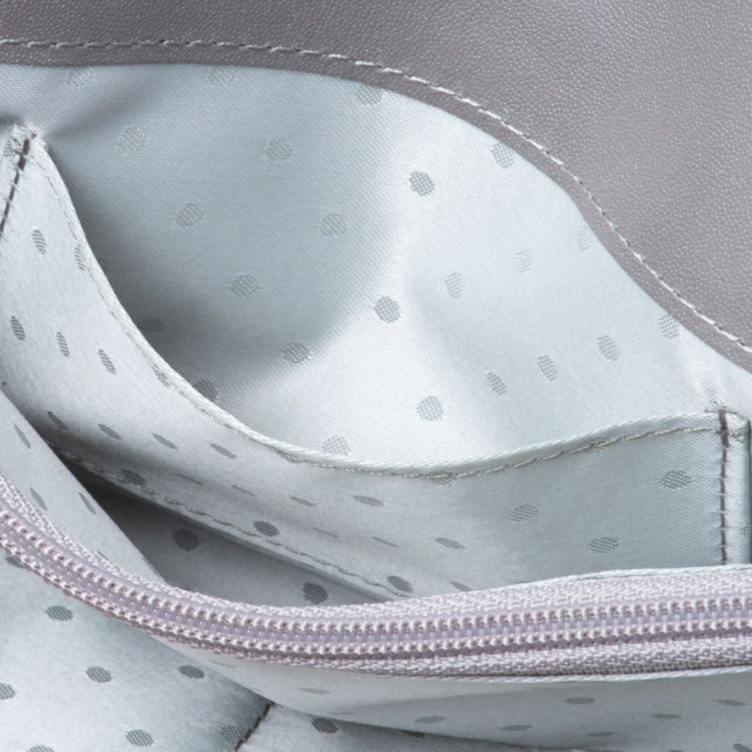  U by ungaro ソフィア ダブルファスナー長財布 アイボリー