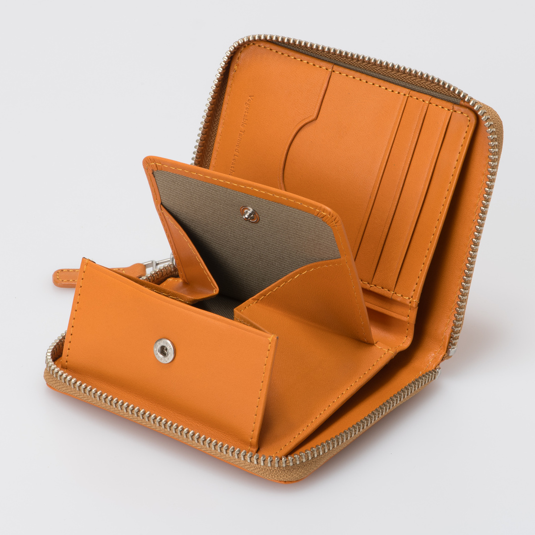 MARGARET HOWELL idea ナチュラルタンニング ラウンドファスナー縦型折り財布