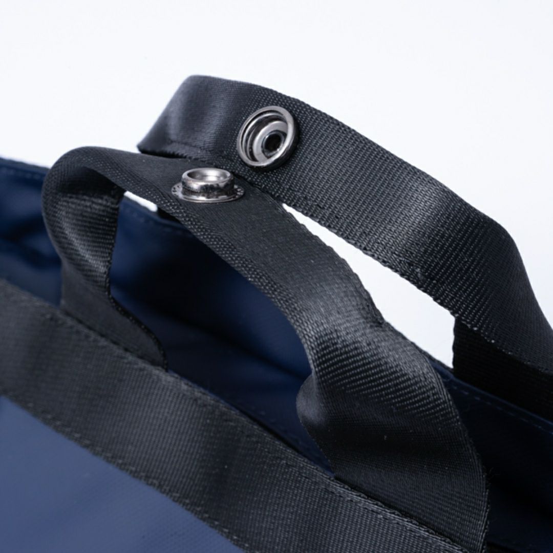 BEAMS DESIGN ELASTIC MESH 2WAYバックパック【BMMH0BR2】 ネイビー