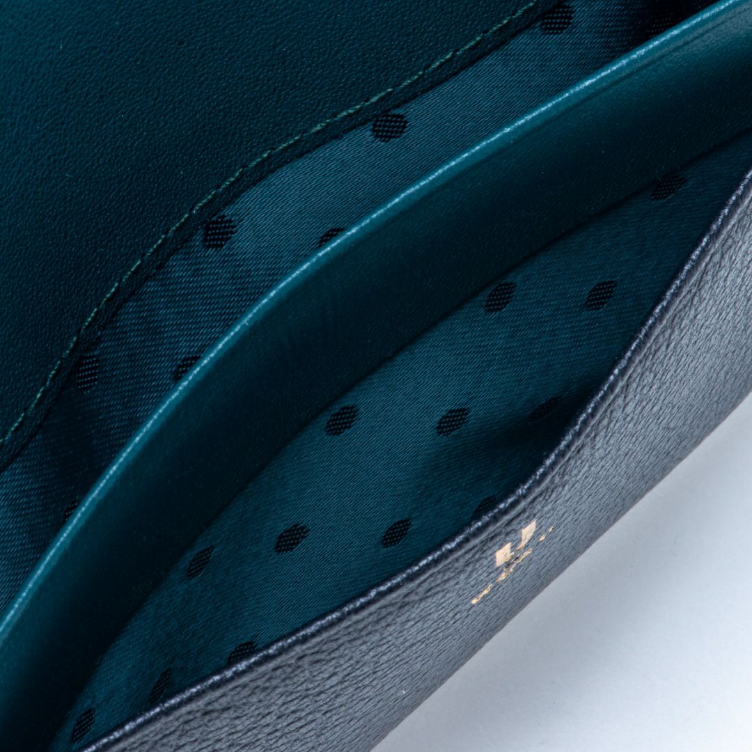 U by ungaro ソフィア 名刺入れ