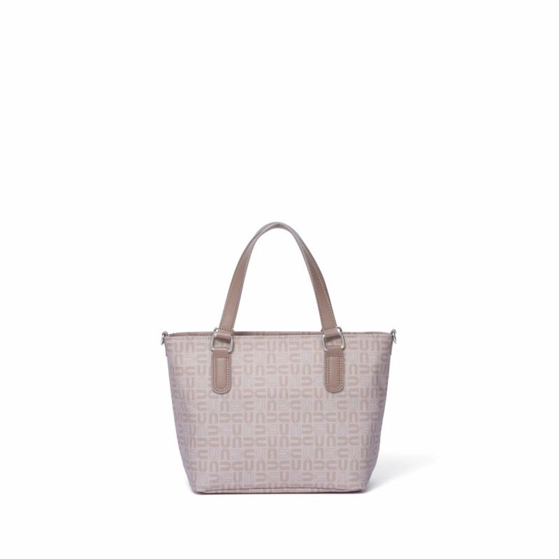Ungaro(ウンガロ) ハンドバッグ美品 - ローズピンク レザー