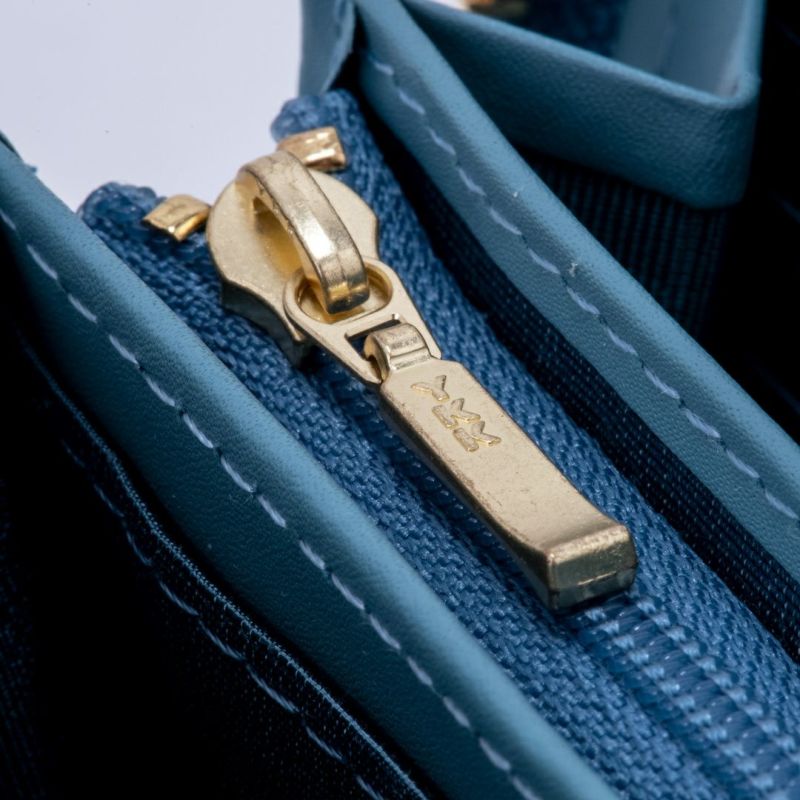PATRICK COX グリッターリリー L字ファスナー折り財布 商品｜THE