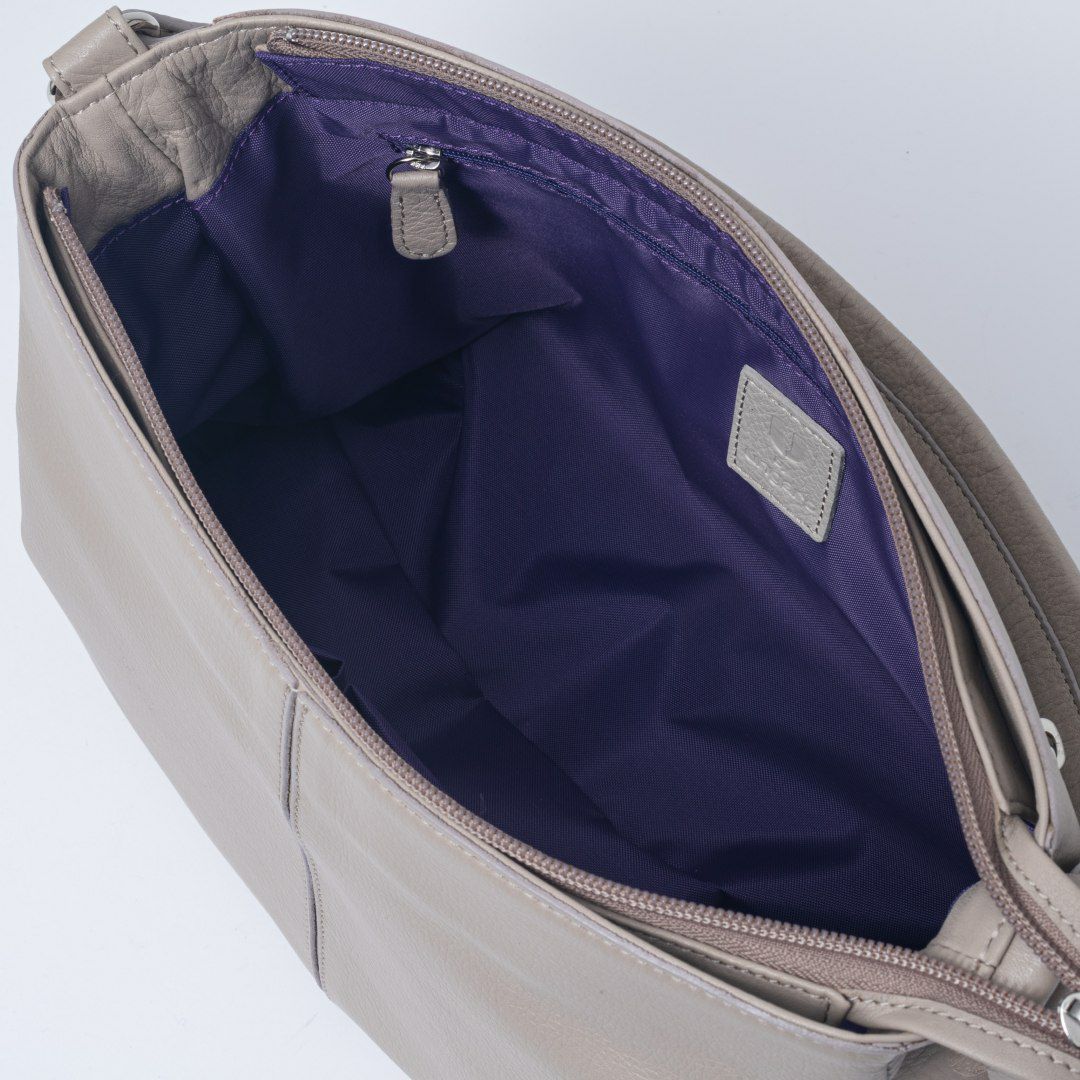  U by ungaro ヴェール 2WAYショルダー グレージュ