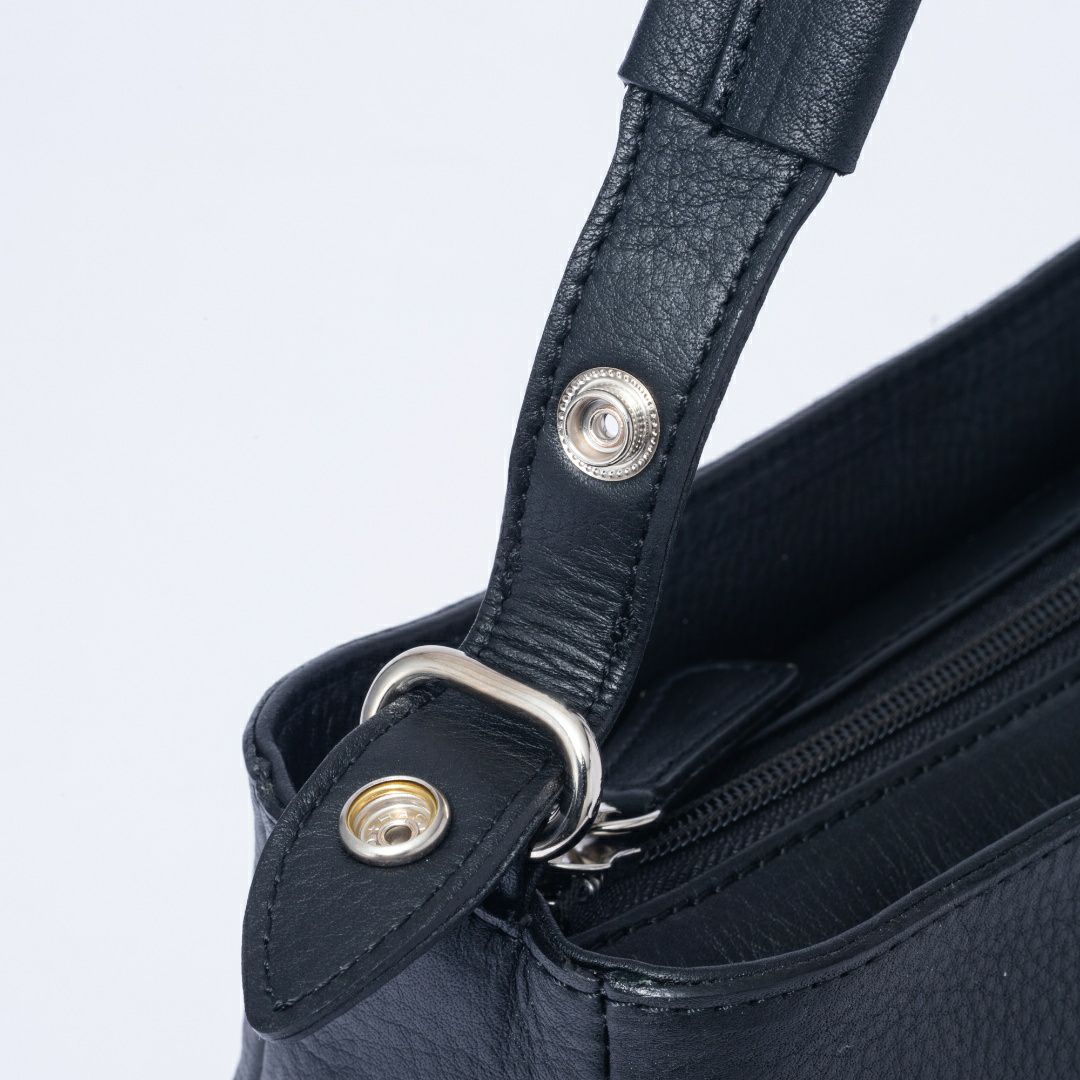  U by ungaro ヴェール 2WAYショルダー ブラック