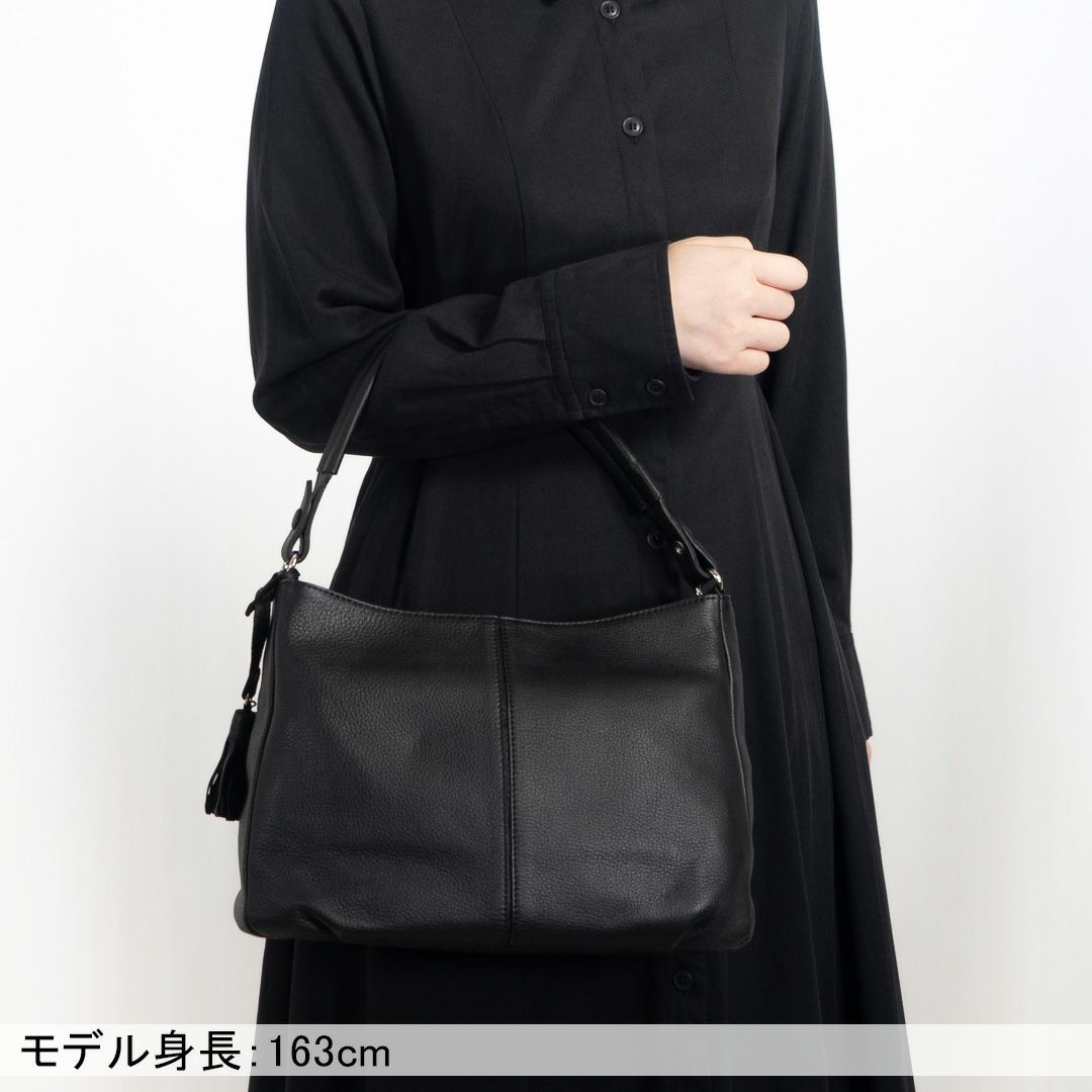  U by ungaro ヴェール 2WAYショルダー ブラック