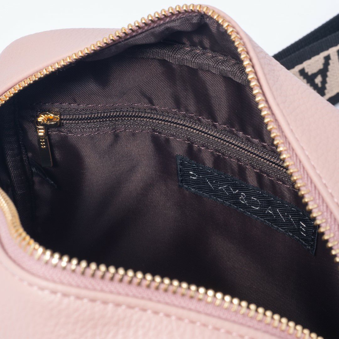 PINKY&DIANNE モデレイト ショルダー