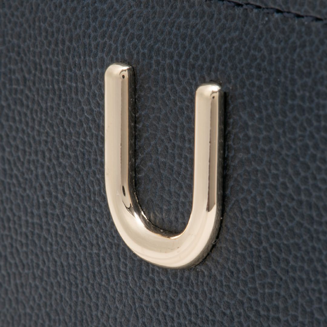 U by ungaro オデット パスケース