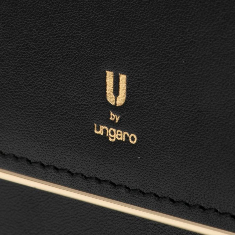 U by ungaro サラ 折り財布