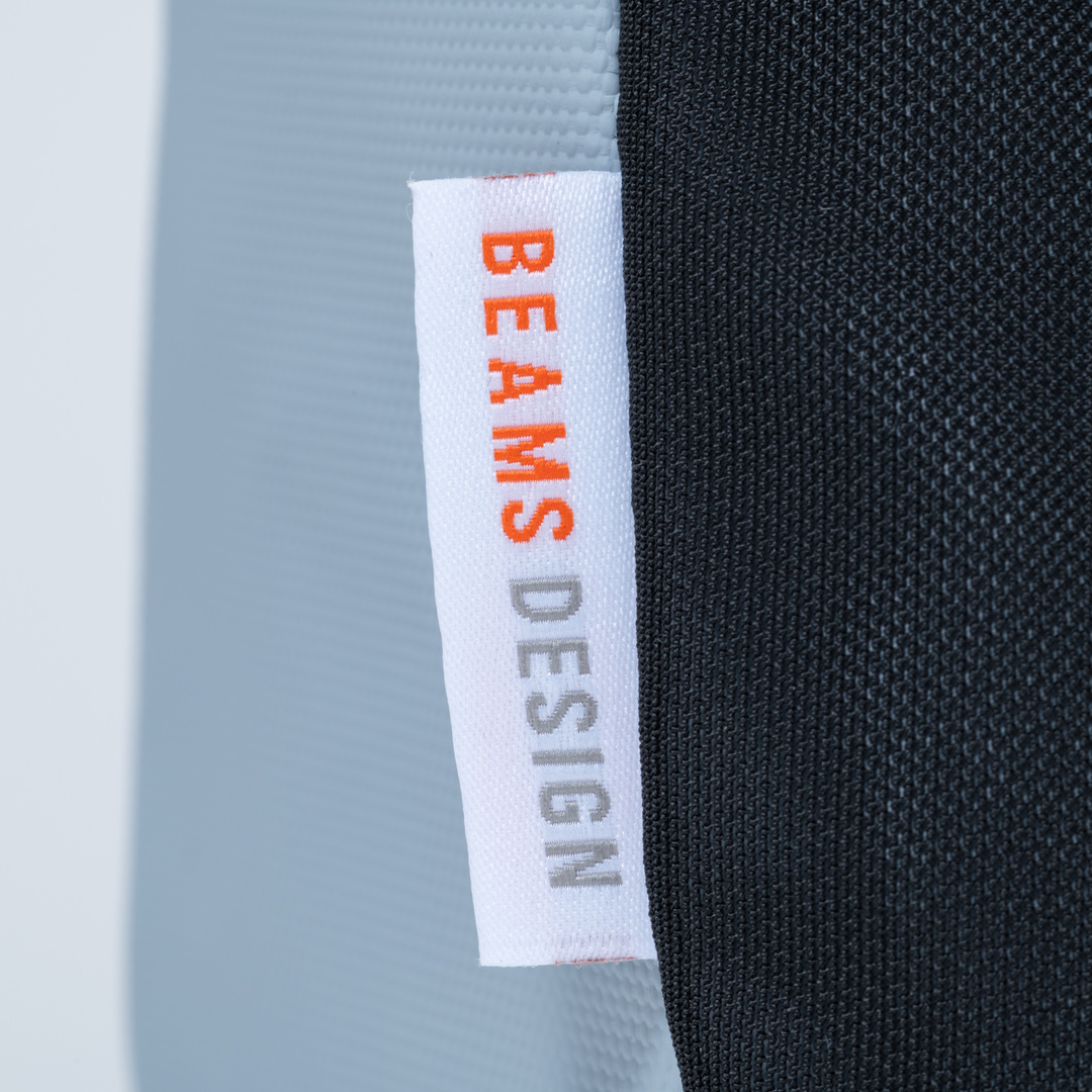 BEAMS DESIGNE LASTIC MESH ショルダーバッグ【BMMH0BS6】 サンドベージュ