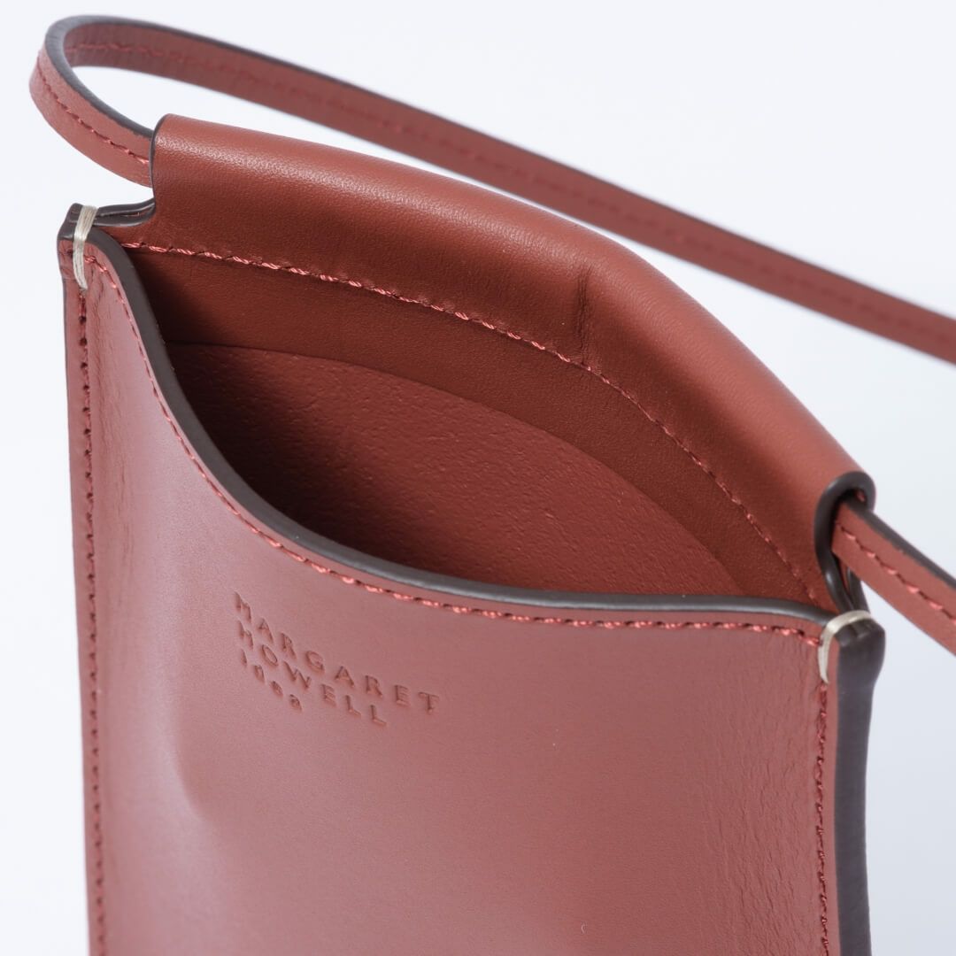 MARGARET HOWELL idea トパズ スマホショルダー｜通販ならTHE BAGMANIA