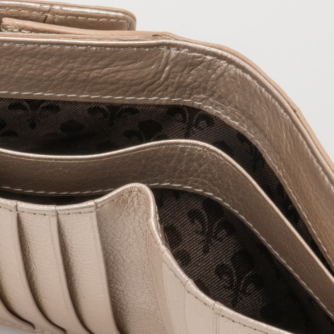 セール】PATRICK COX ソフィア BOX折り財布 商品｜THE BAGMANIA
