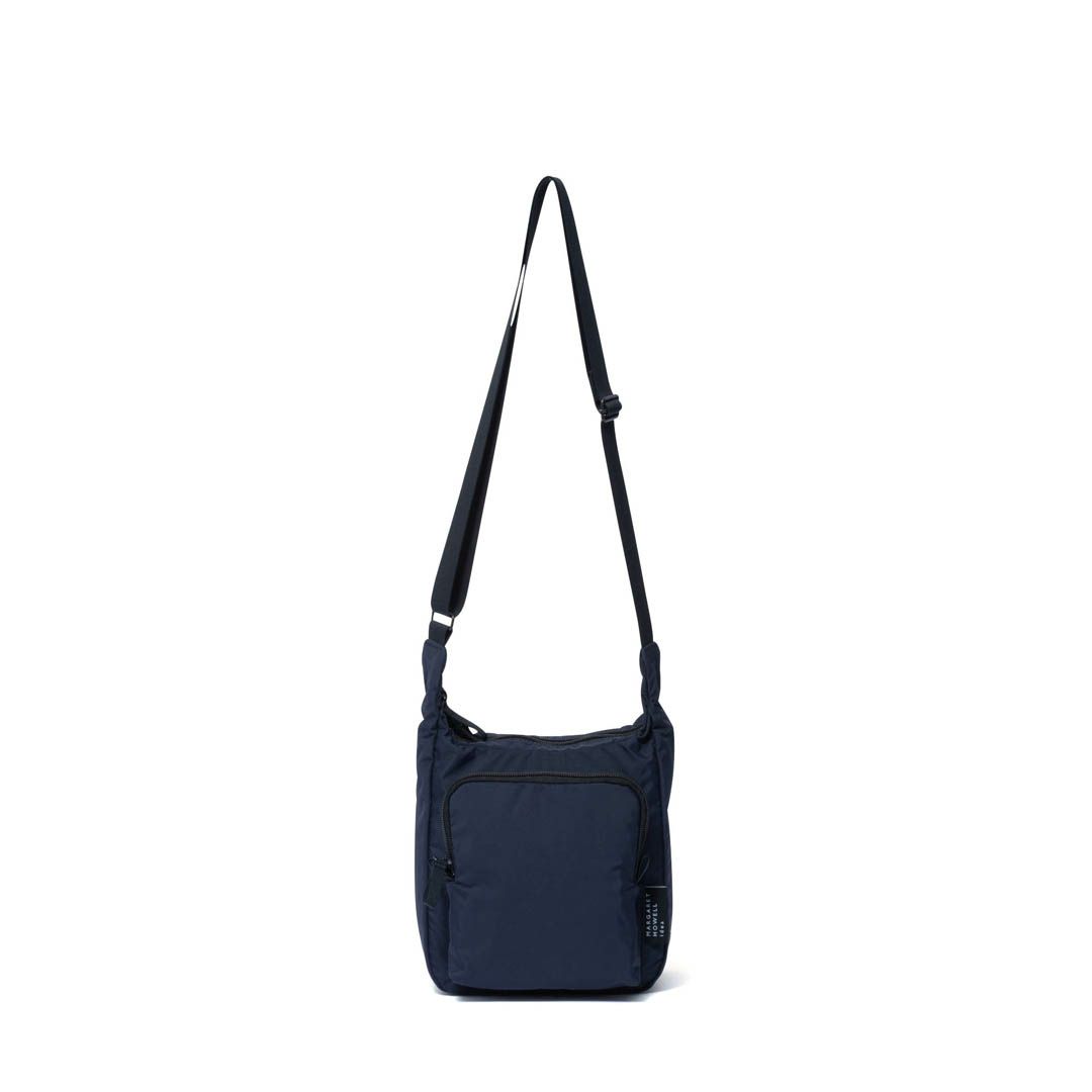 MARGARET HOWELL idea ヴィンテージライク ショルダーバッグ(B) 商品  