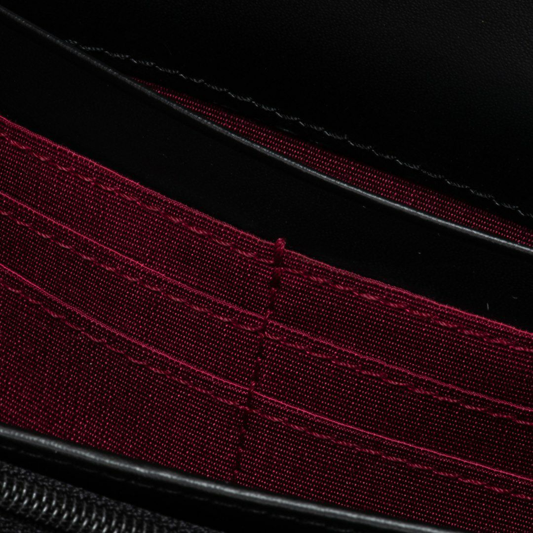 PINKY&DIANNE コモンエナメル 長財布