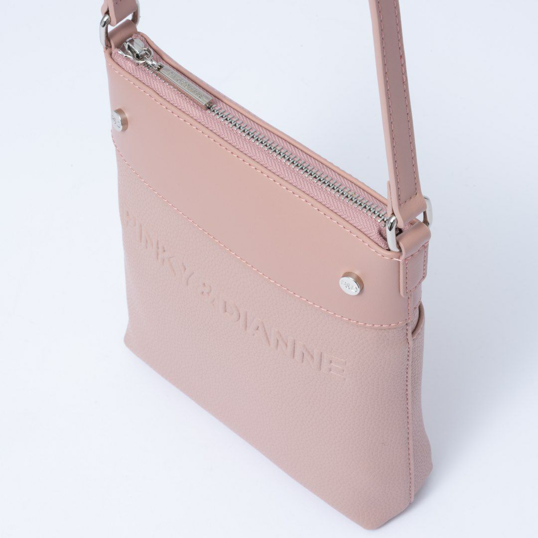 セール】PINKY&DIANNE シリンダー ポシェット 商品｜THE BAGMANIA
