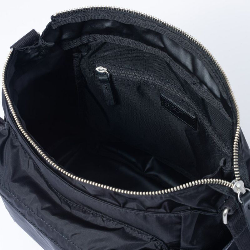 MARGARET HOWELL idea ウエンデル ショルダー 商品｜THE BAGMANIA