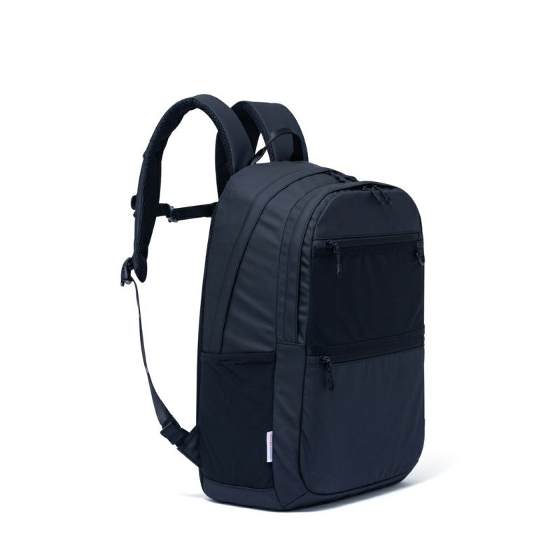 BEAMS DESIGN ELASTIC MESH バックパック【BMMH0BR6】 ブラック