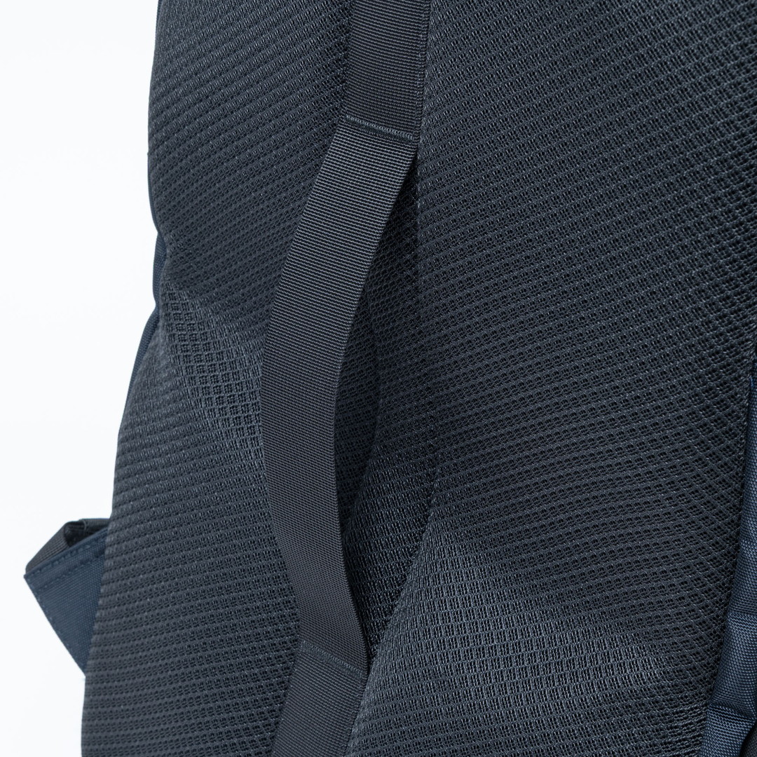 BEAMS DESIGN ABILITY バックパック(L)【BMMH4CR3】