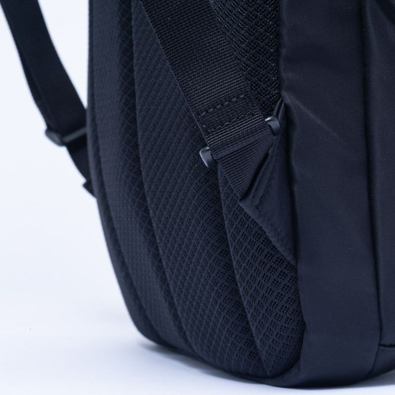 BEAMS DESIGN CITY PACK バックパック【BMMH4GR2】