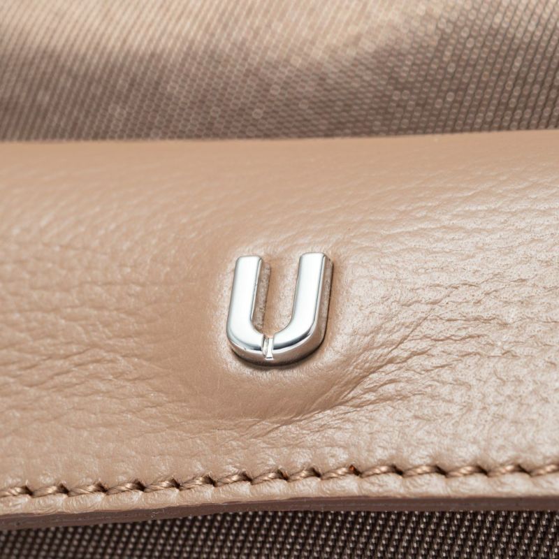 U by ungaro レイモンド スマホショルダー