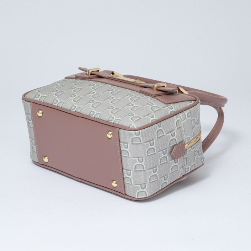PINKY&DIANNE ピラミッド ボストン 商品｜THE BAGMANIA