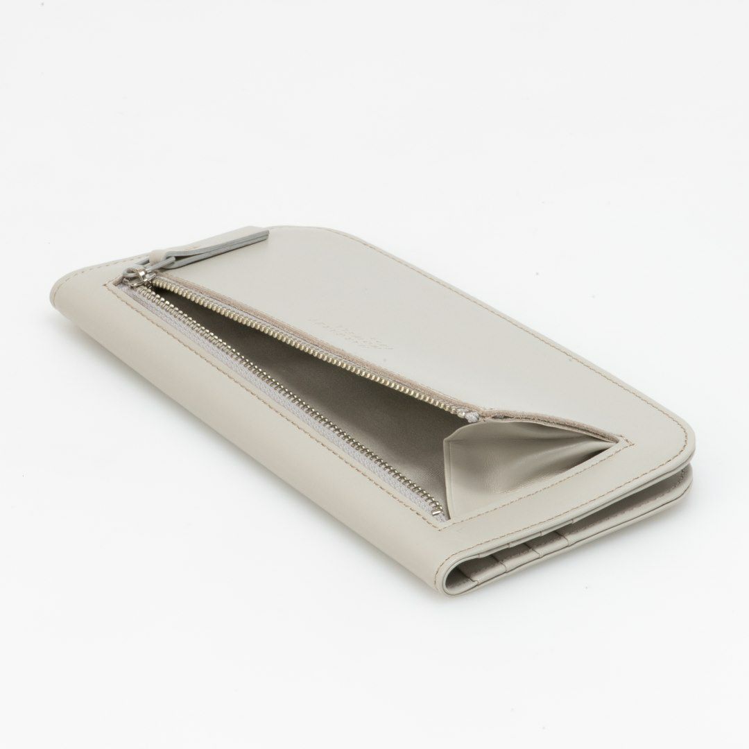 MARGARET HOWELL idea ボウ 薄型長財布 商品｜THE BAGMANIA