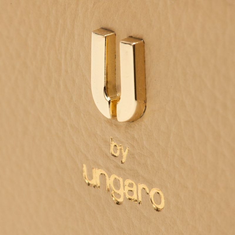 U by ungaro オルガ L字ファスナー長財布 ベージュ