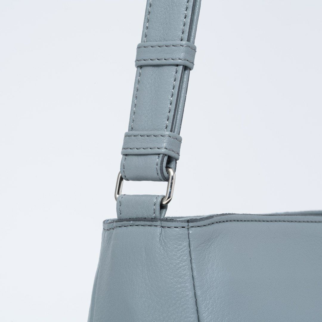 U by ungaro ヴェール ショルダー(M) ブルーグレー