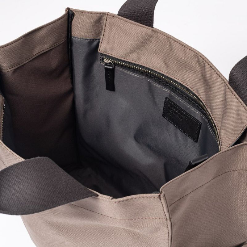 MARGARET HOWELL idea ワルドー トート(M) 商品｜THE BAGMANIA
