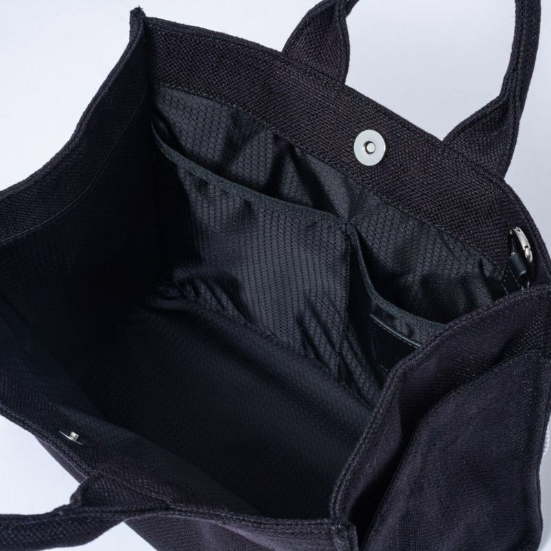 MANIUNO NOVATEX スクエアミニトート(M)【MUMH4CM1】 ブラックB