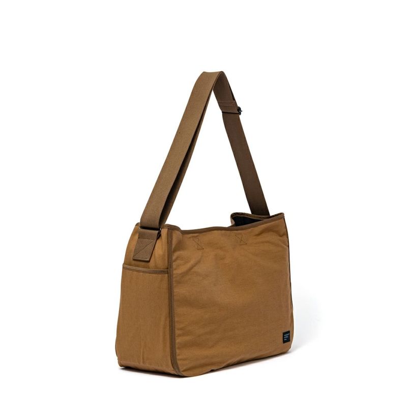 MARGARET HOWELL idea キャンパー ショルダー(M) 商品｜THE BAGMANIA