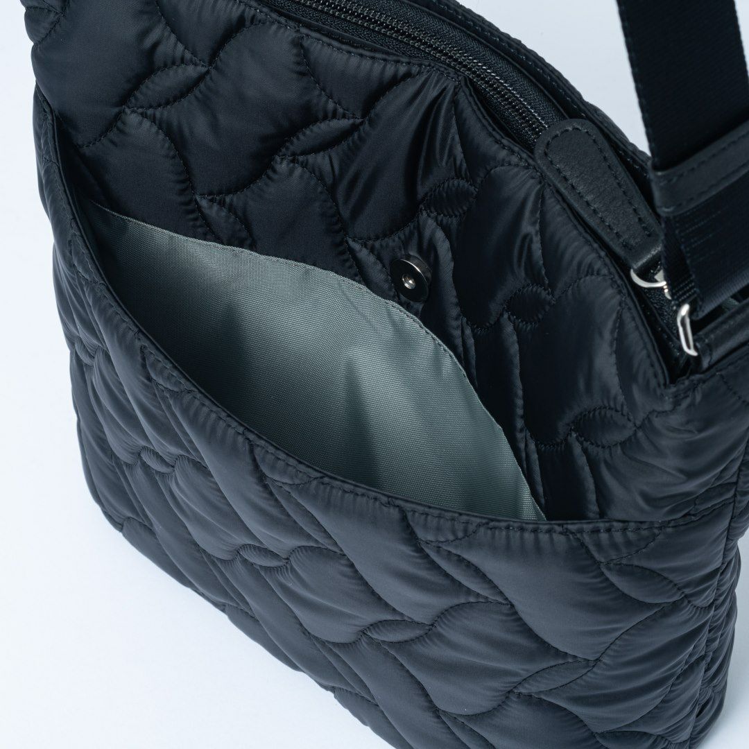 U by ungaro プリュム ショルダー