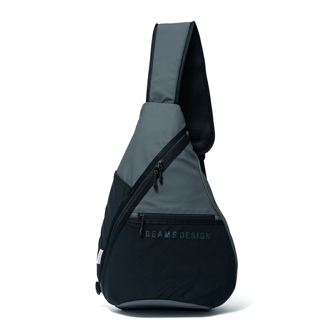 BEAMS DESIGN ELASTIC MESH ボディバッグ 商品｜THE BAGMANIA