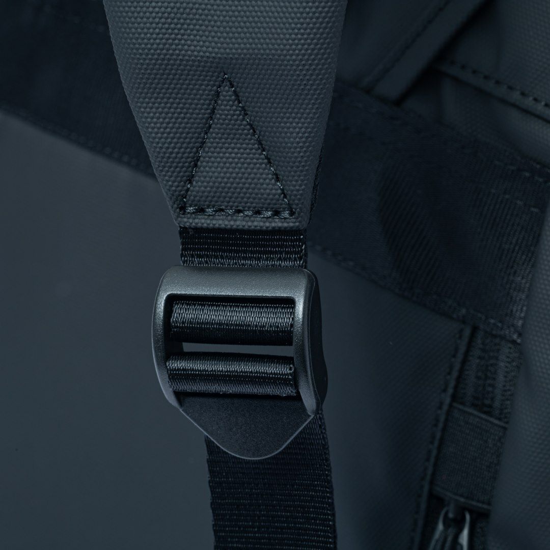 BEAMS DESIGN ELASTIC MESH バックパック【BMMH0BR7】