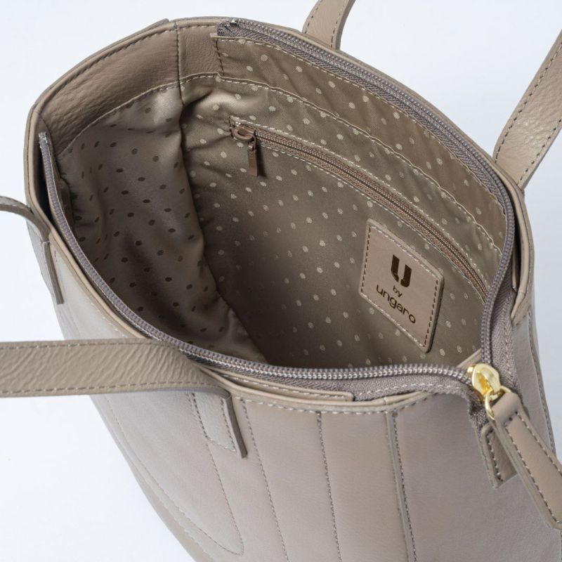 U by ungaro ポール ハンド 商品｜THE BAGMANIA