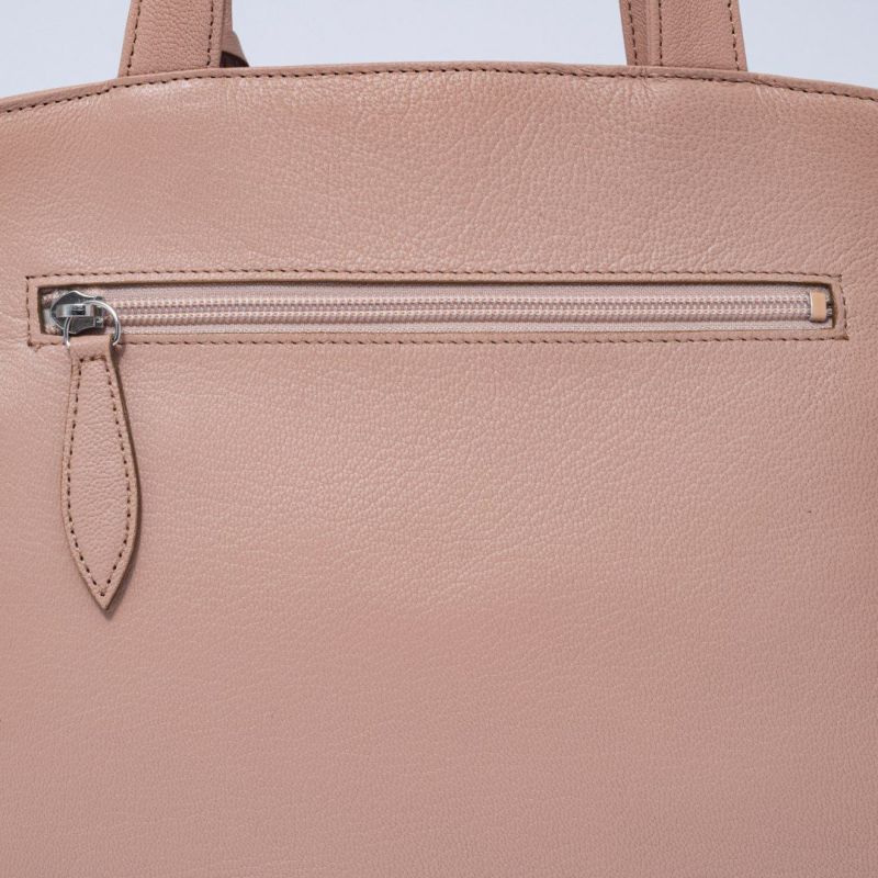  U by ungaro エヴァ トート コーラルピンク