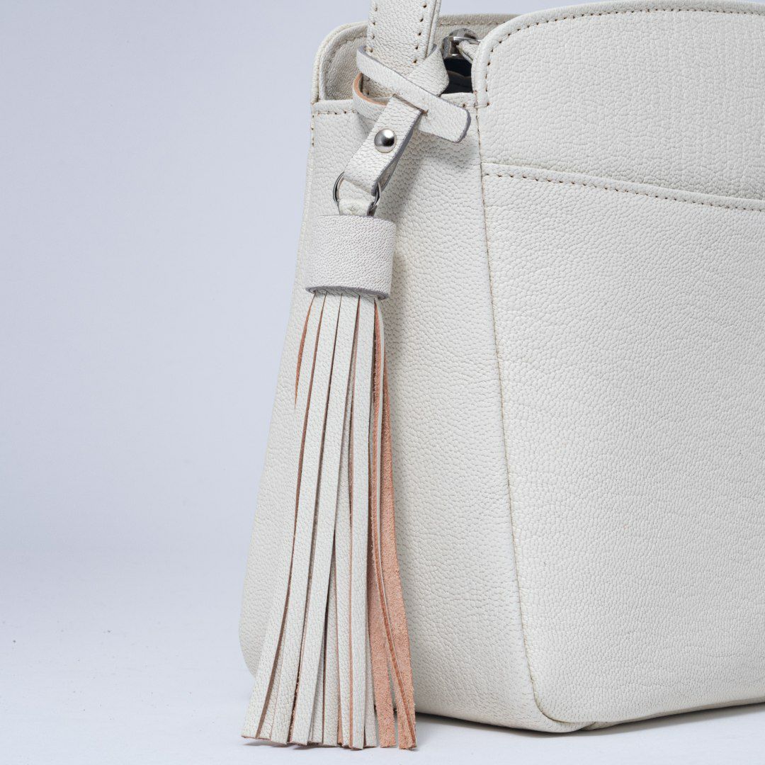  U by ungaro エヴァ ショルダー アイボリー