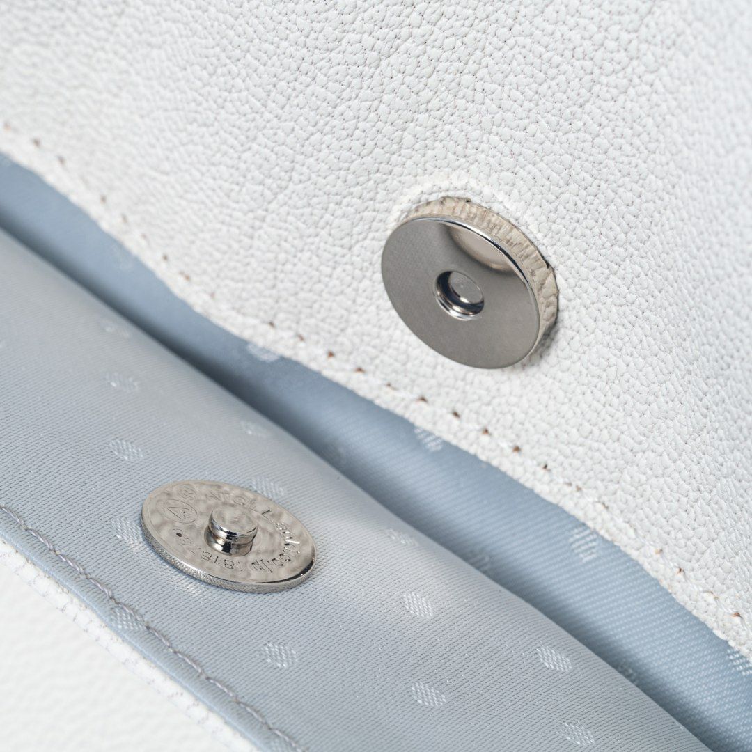  U by ungaro エヴァ ショルダー アイボリー