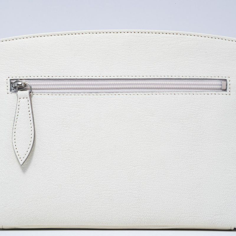  U by ungaro エヴァ ショルダー アイボリー