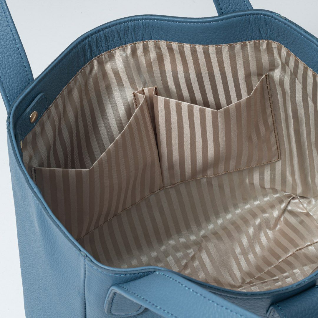  U by ungaro ドォックス トート ブルー