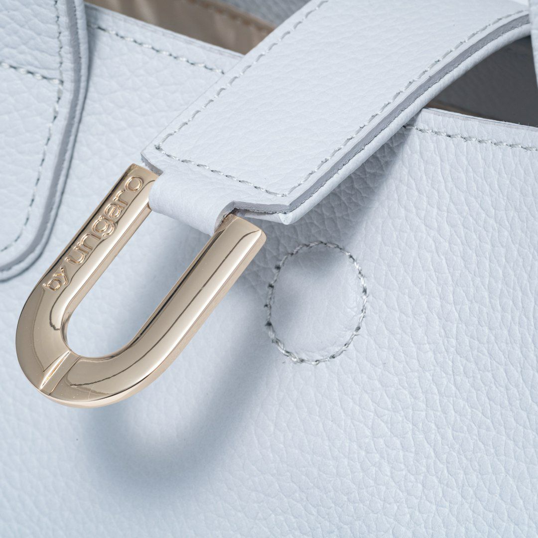  U by ungaro ドォックス ハンド ホワイト