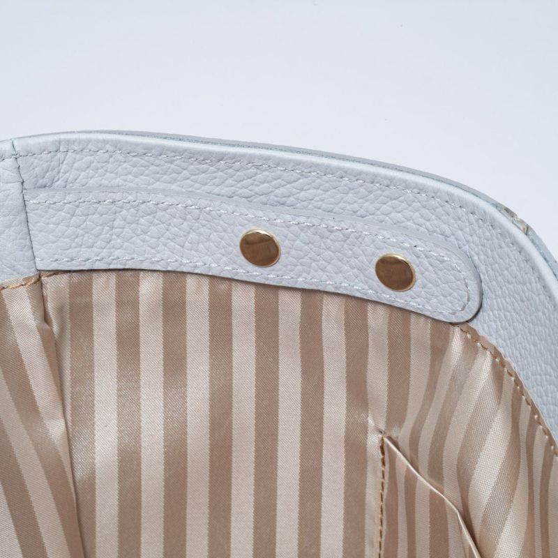  U by ungaro ドォックス ハンド ホワイト