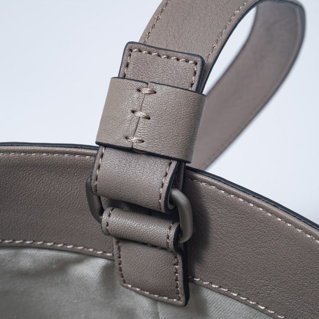 MARGARET HOWELL idea リドニー 2WAYハンド ベージュ