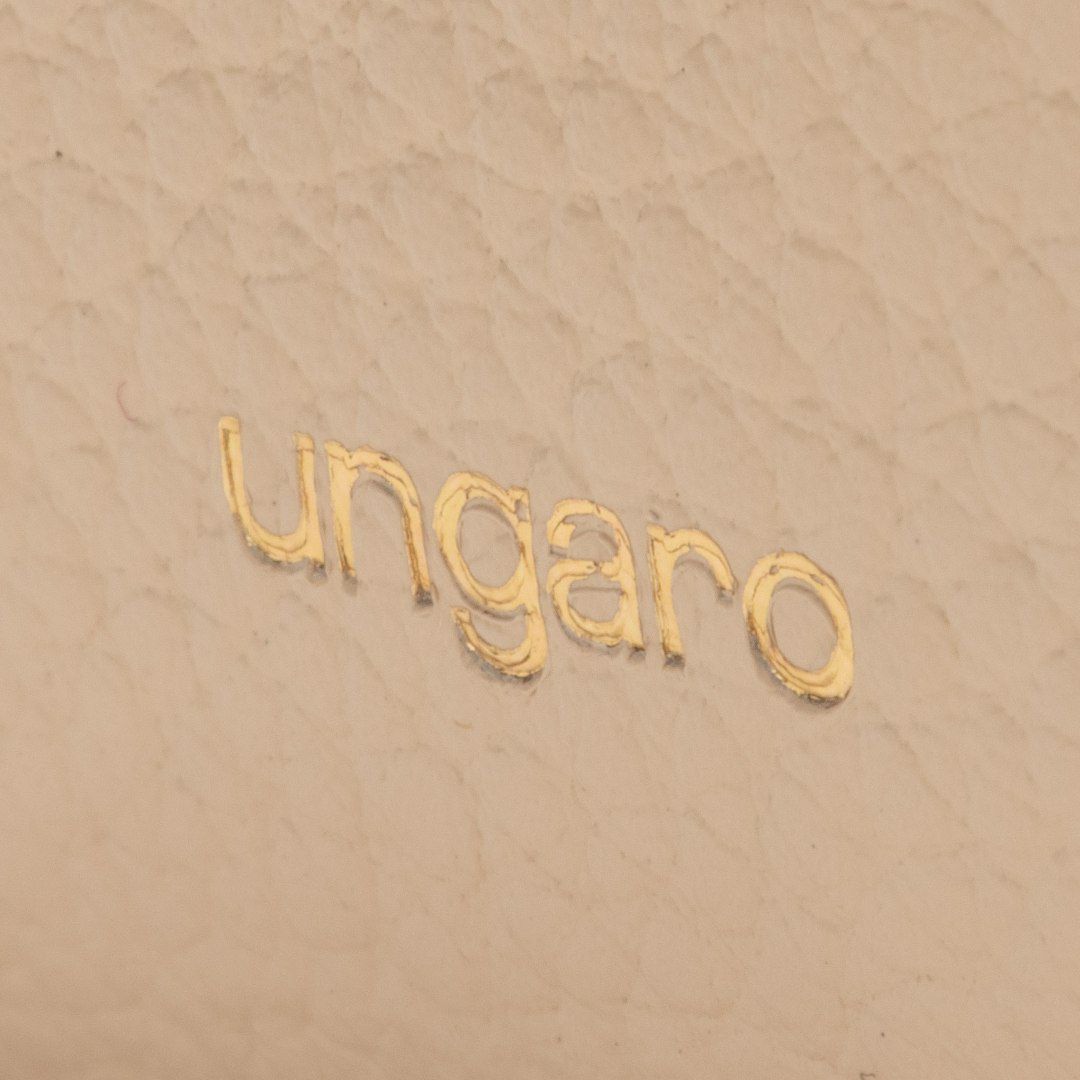 U by ungaroシルヴィー 二つ折り長財布 ベージュ