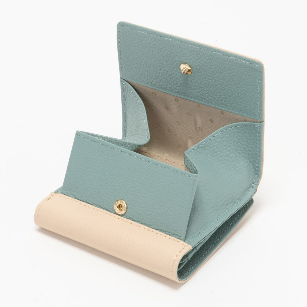 U by ungaroシルヴィー BOX折り財布 ベージュ