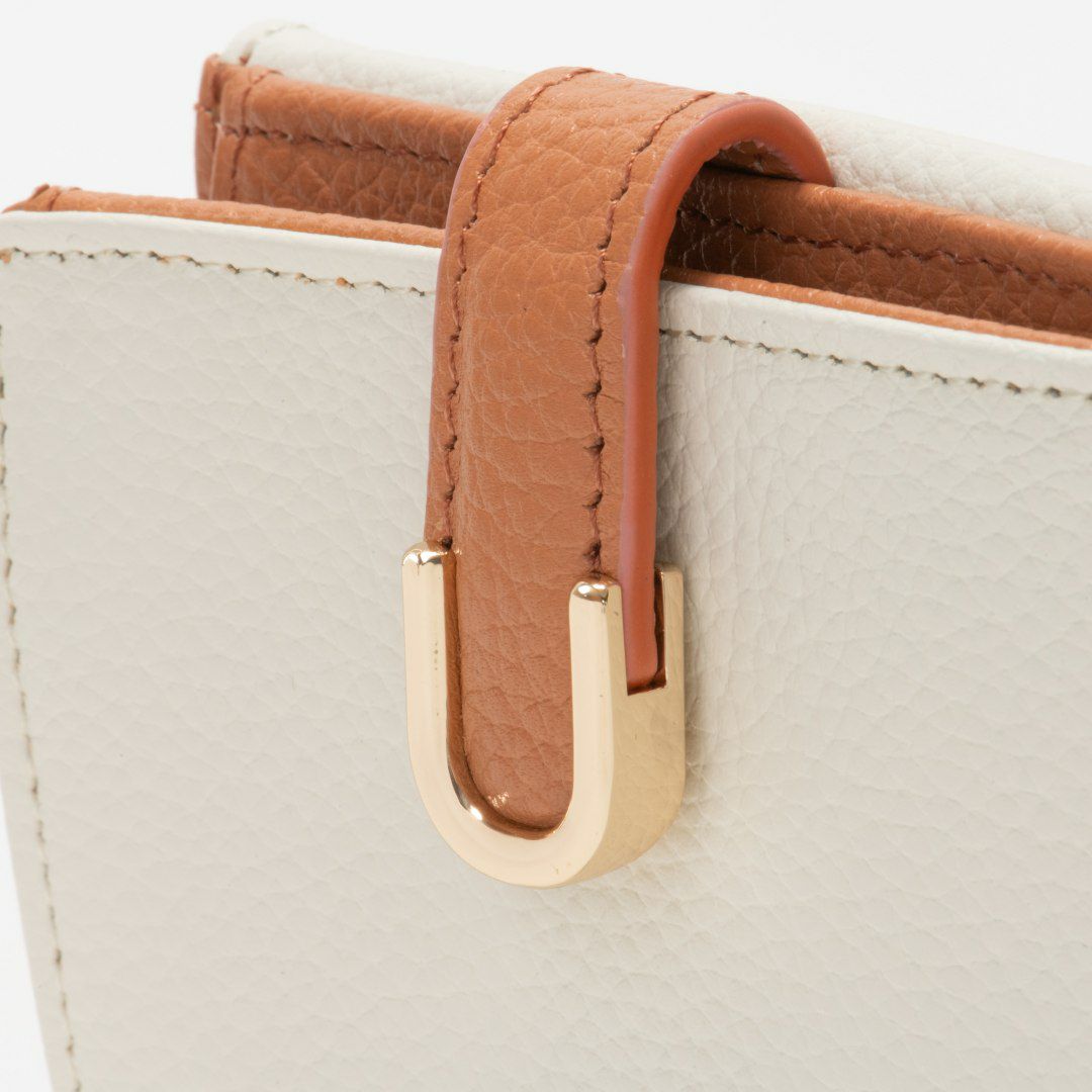 U by ungaroシルヴィー BOX折り財布 アイボリー