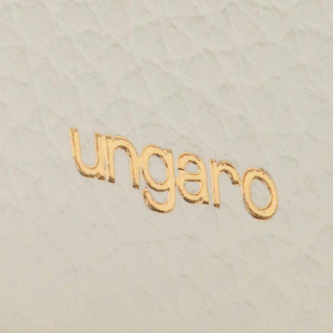 U by ungaroシルヴィー BOX折り財布 アイボリー