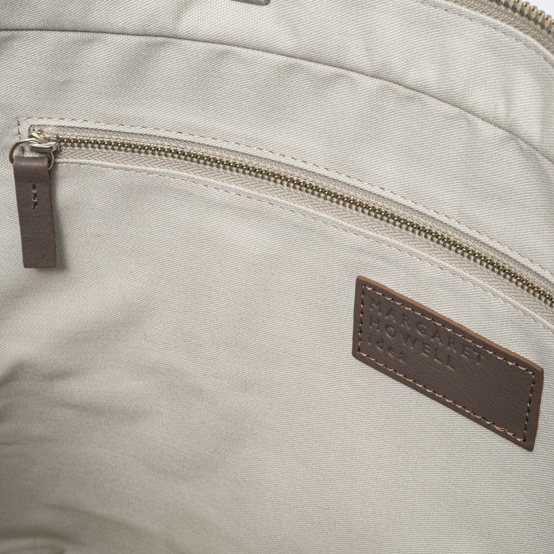 MARGARET HOWELL idea オークショット トート モカ