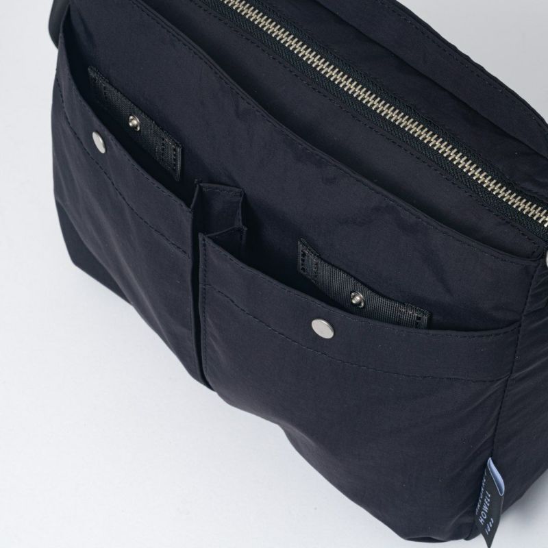 MARGARET HOWELL idea コープマン ショルダー ブラック